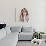 Bright Waterfront Apartment